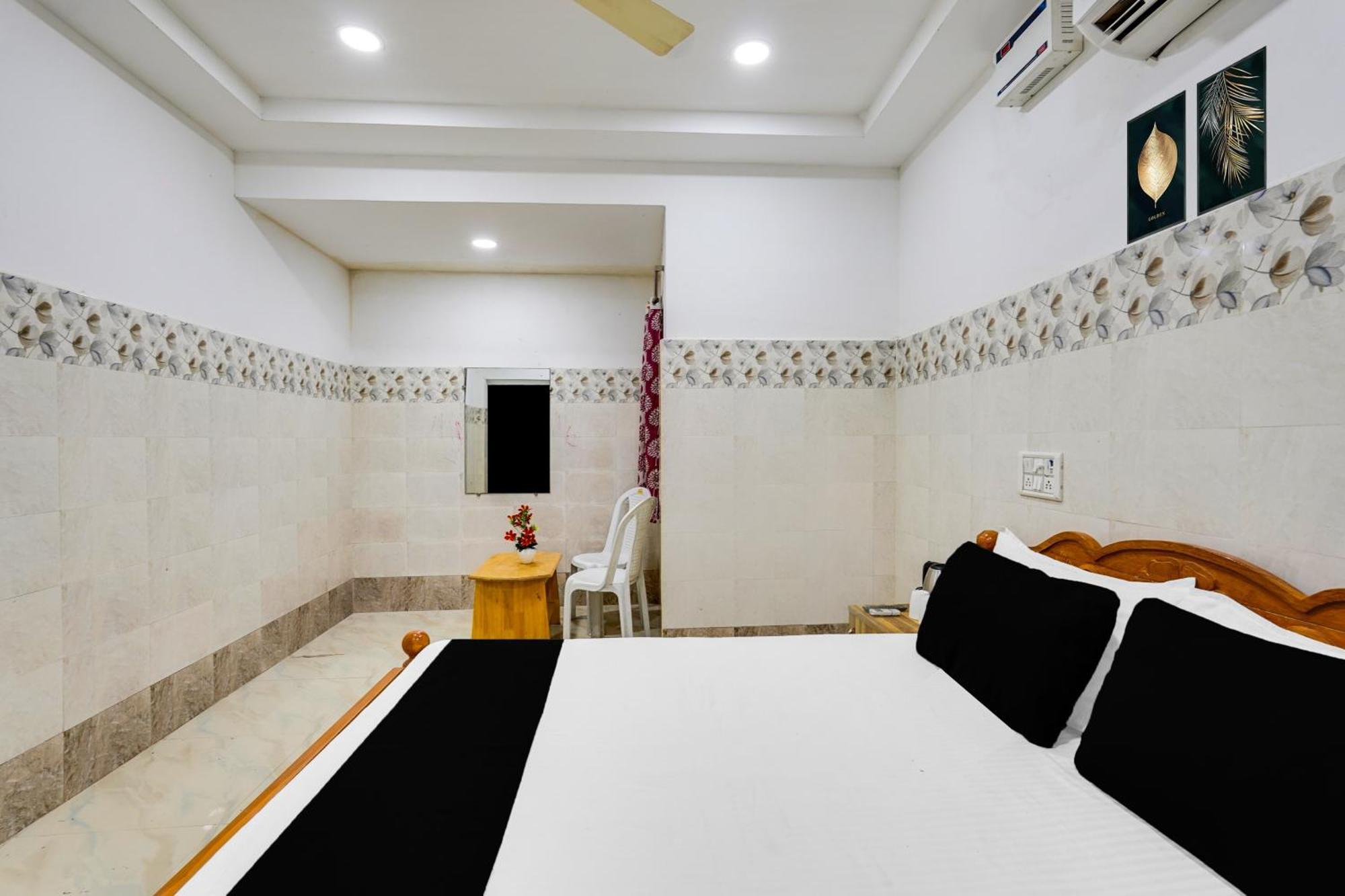 Super Hotel O Kalaingar Nagar Pedappai Exterior foto